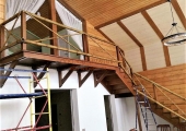 Лестница с перилами из бамбука (6)